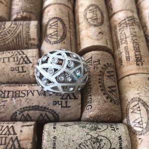 Lia Sophia Silver and white ring with rhinestones